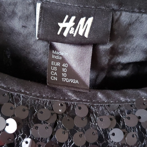 H&M glitz top - Picture 2 of 4